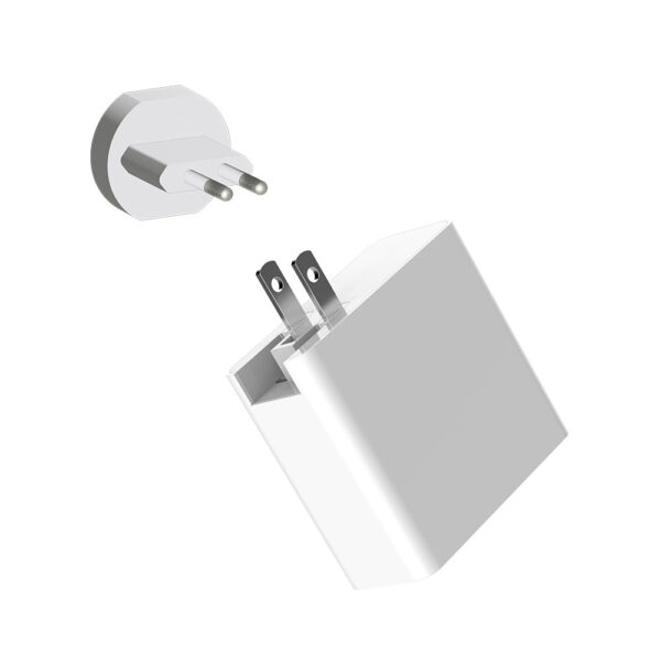 SOMOSTEL ŁADOWARKA SIECIOWA 130W GaN BIAŁA Q24 2XTYP-C PD + 2XUSB + KABEL USB TYP-C - TYP-C 6A 120W SMS-BA02