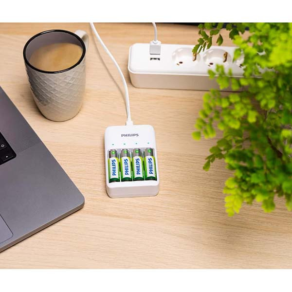 ŁADOWARKA DO AKUMULATORÓW PHILIPS + 2xAAA 700mAh +2xAA 1300mAh Phil-SCB4013NB/00 - PORT USB 4895229120716