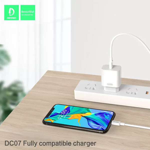 ŁADOWARKA SIECIOWA 3.6A 18W BIAŁA DENMEN 3600mA  SINGLE FAST CHARGING DC07 6973224872002