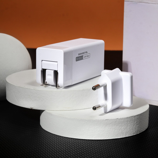 ŁADOWARKA SIECIOWA 36W + KABEL IPHONE  BIAŁA SOMOSTEL POWER DELIVERY SMS-A80 PD