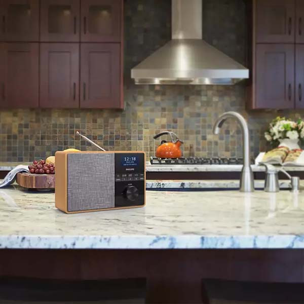 PRZENOŚNE RADIO FM BLUETOOTH PHILIPS TAR5505/10 4895229108226