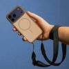 Nakładka Frame Thin MagSafe case do iPhone 13 brązowy